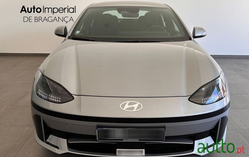 2023' Hyundai Ioniq 6 photo #1