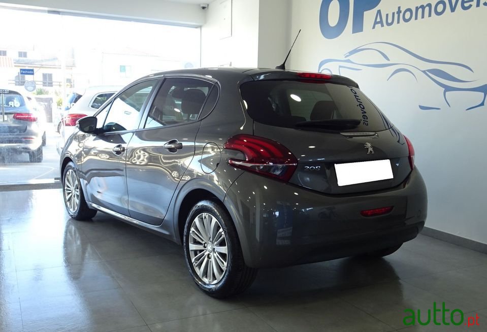 2018' Peugeot 208 photo #4