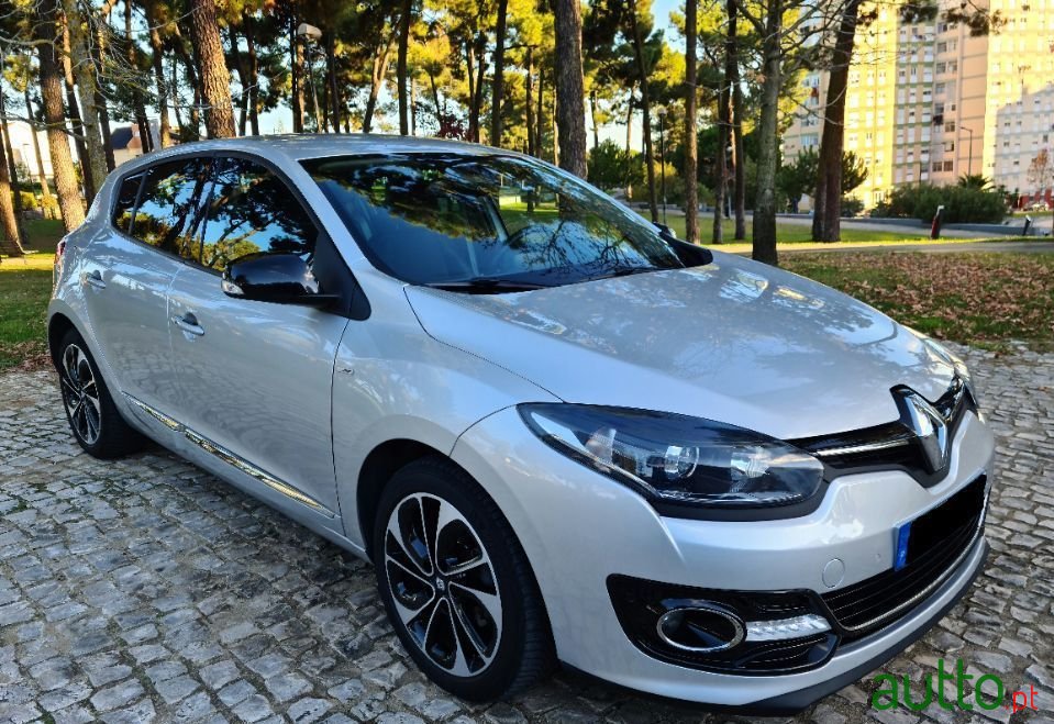 2015' Renault Megane photo #2