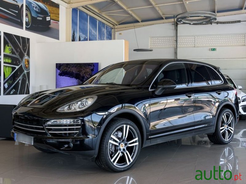 2014' Porsche Cayenne photo #1