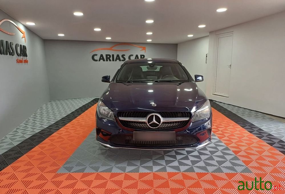 2017' Mercedes-Benz Classe Cla photo #3