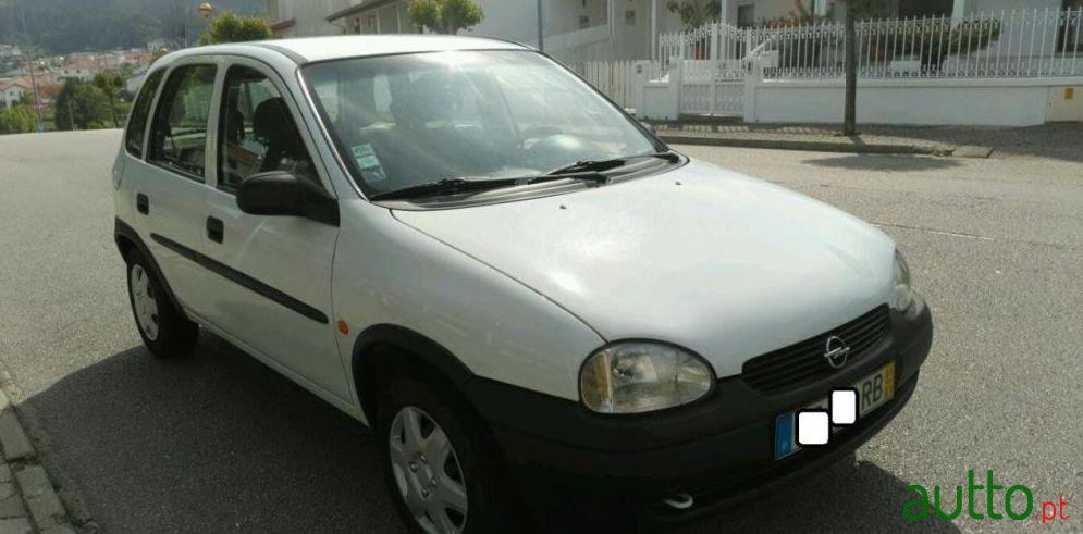2001' Opel Corsa 1.5 Td photo #2