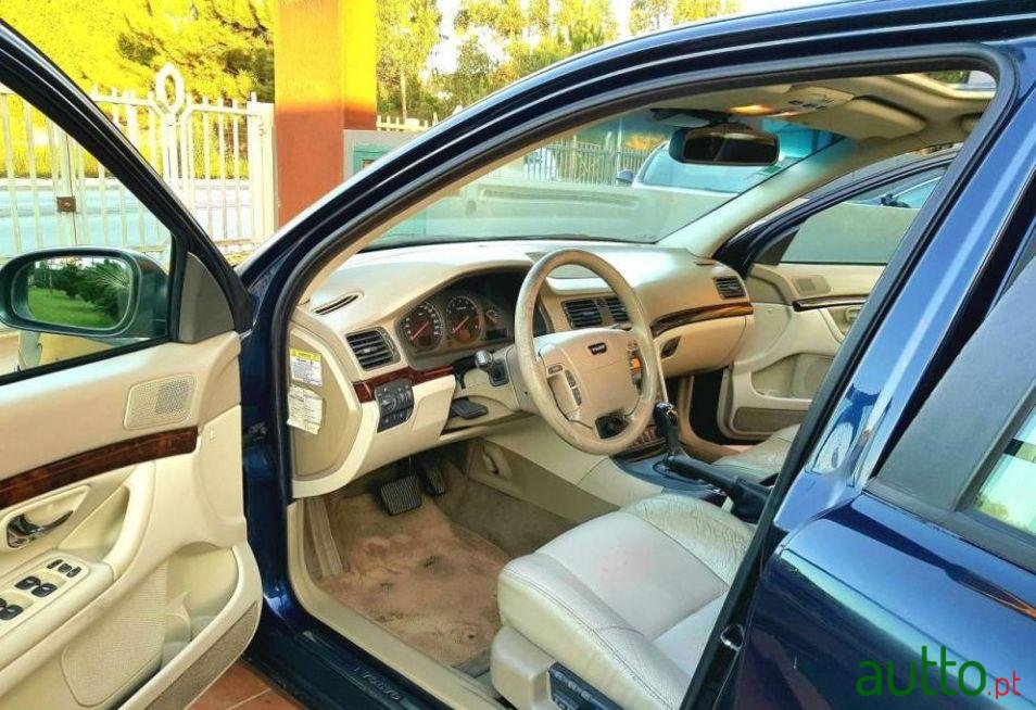 2001' Volvo S80 2.8 T6 photo #5