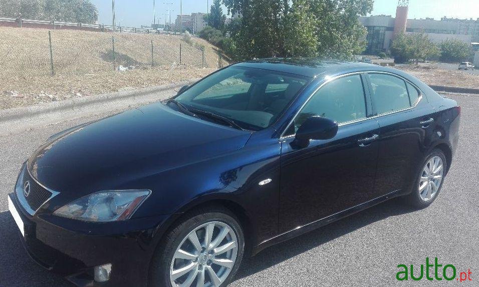 2007' Lexus Is 220 photo #2