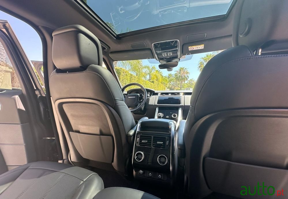 2022' Land Rover Range Rover Sport photo #6