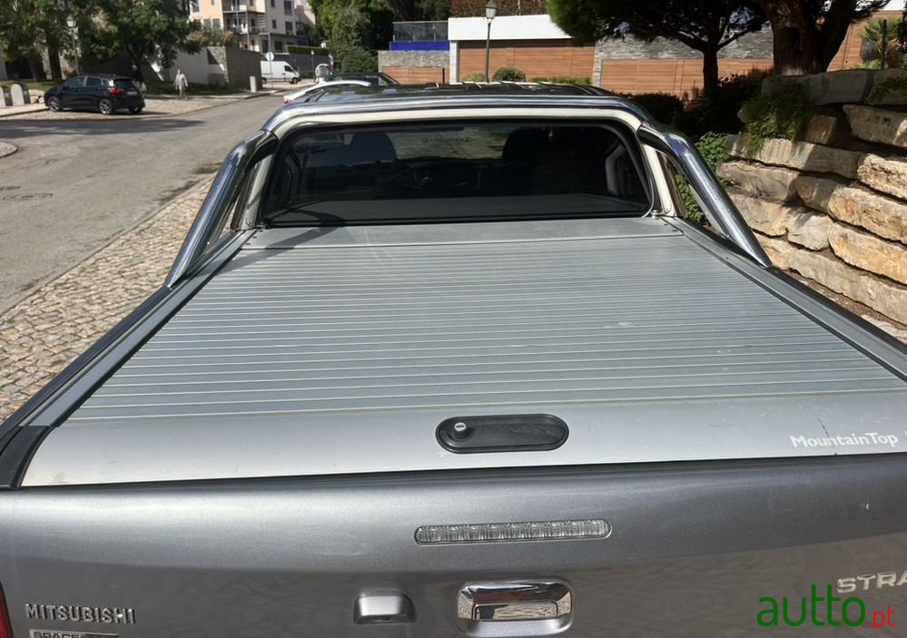 2019' Mitsubishi L200 photo #4