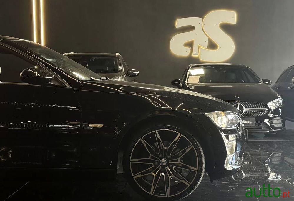 2008' BMW Série 3 I Cabrio photo #4