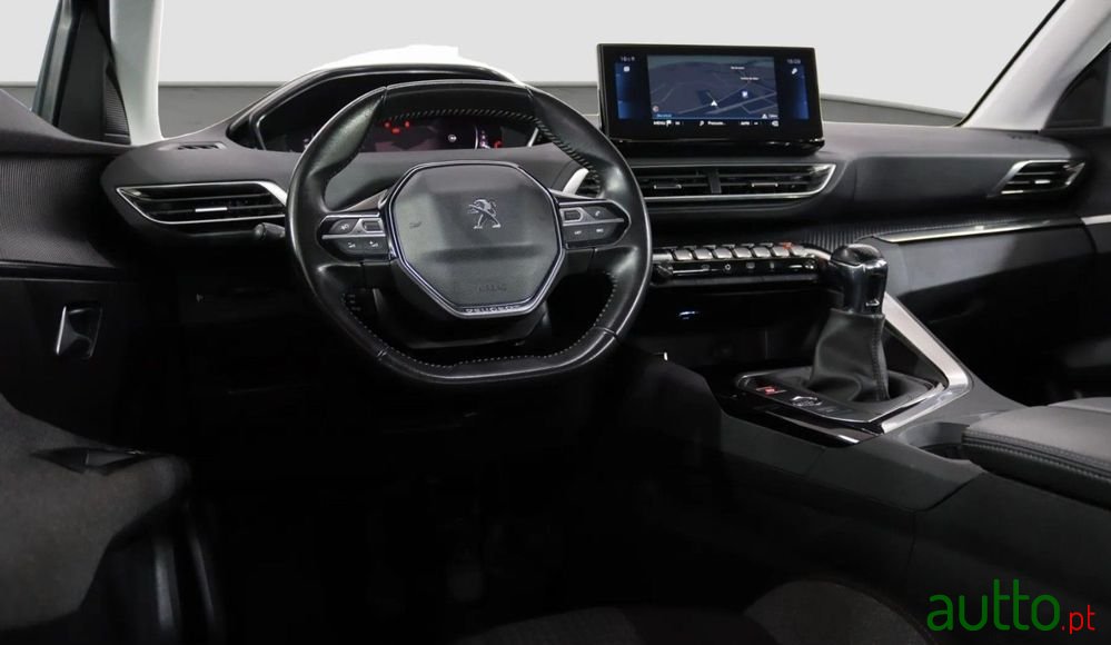 2022' Peugeot 3008 photo #6