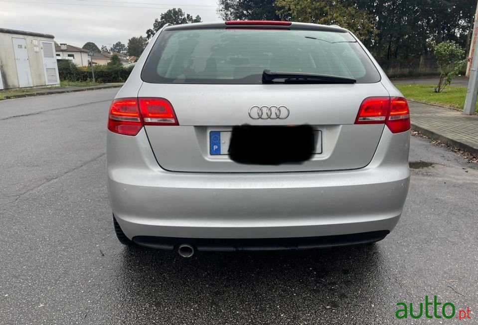 2011' Audi A3 Sportback photo #3