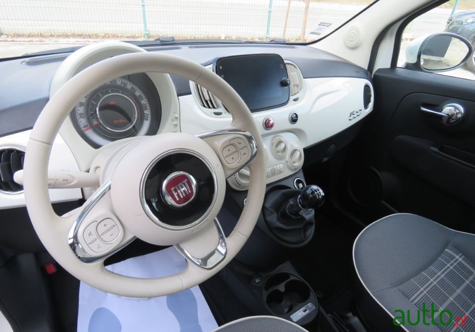 2020' Fiat 500 photo #5