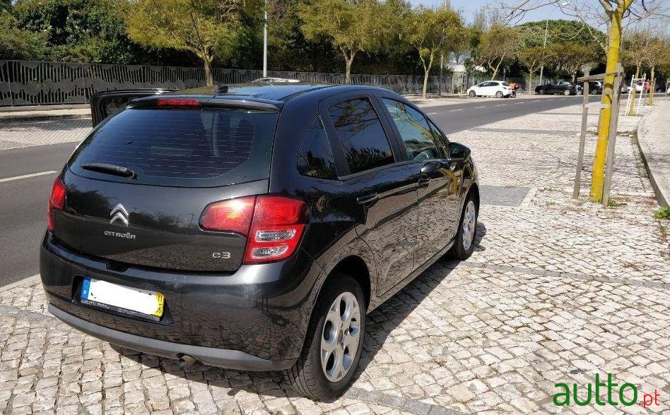 2011' Citroen C3 photo #4