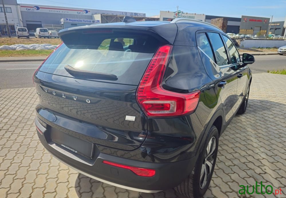 2021' Volvo Xc 40 photo #5