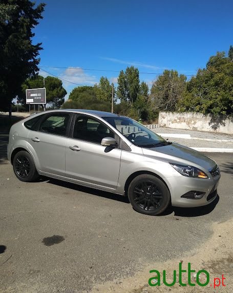 2008' Ford Focus photo #2