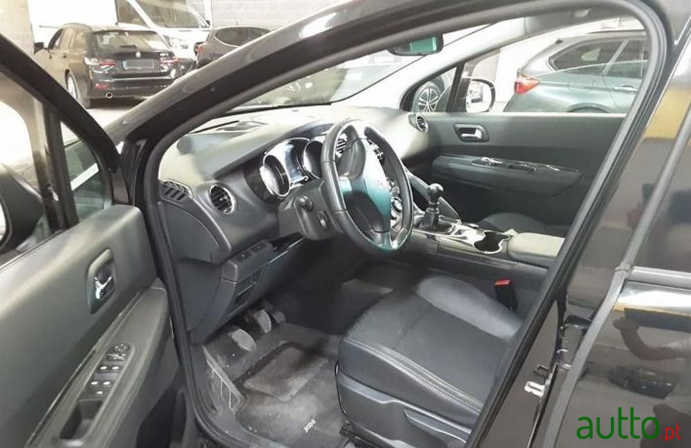 2015' Peugeot 3008 photo #4