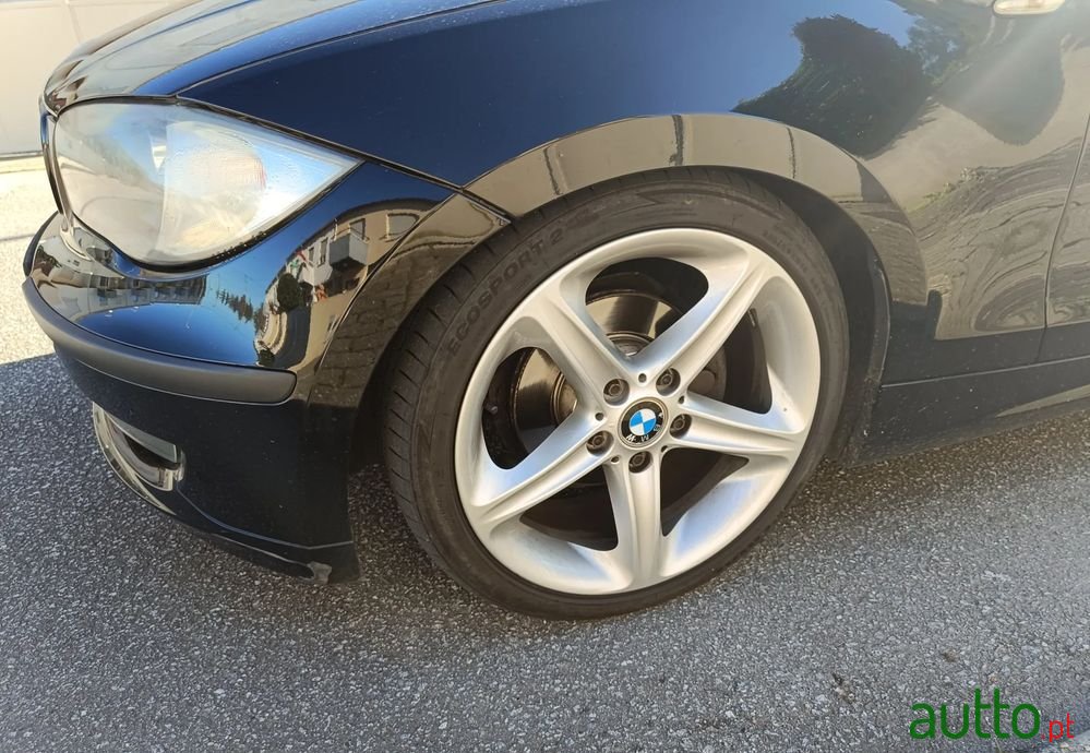 2008' BMW 116 I photo #2