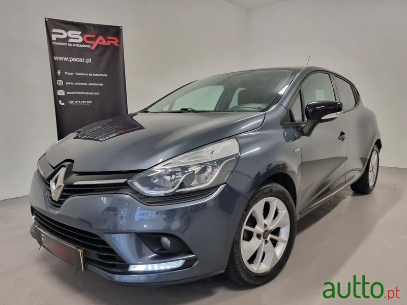 2018' Renault Clio 0.9 Tce Limited Edition photo #1