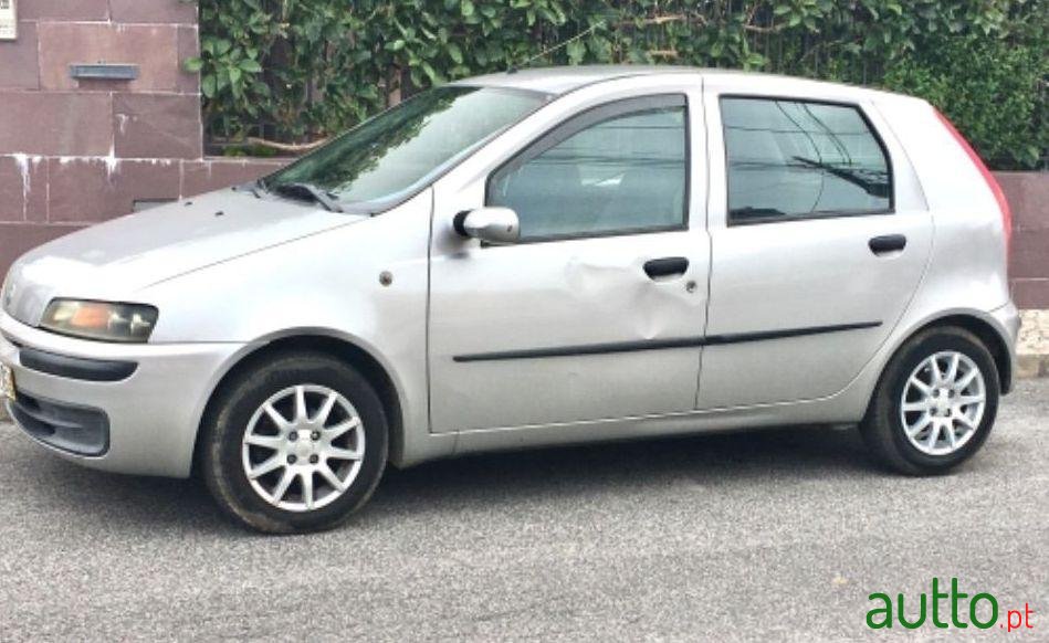2002' Fiat Punto 1.2 photo #3