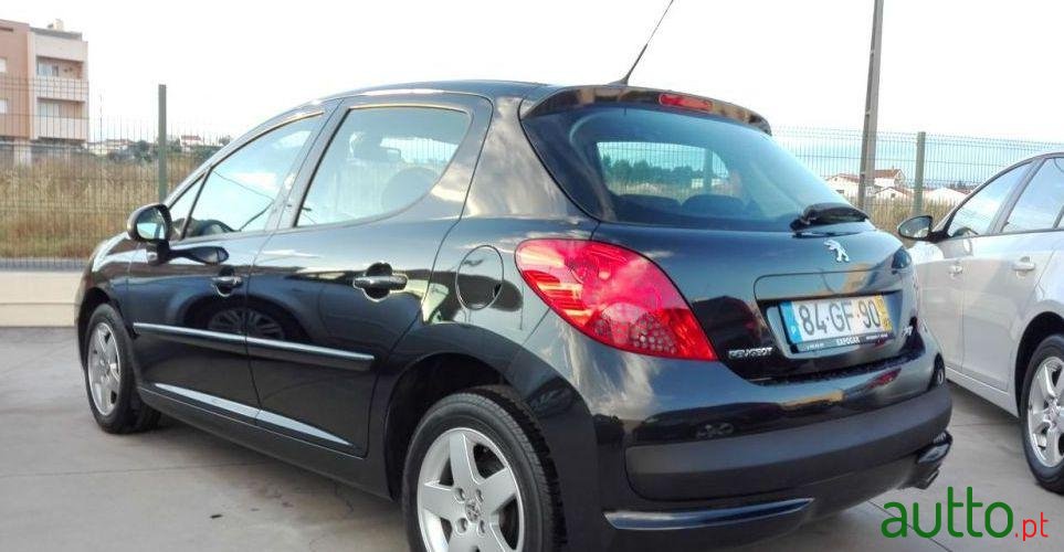 2008' Peugeot 207 1.4 16V Sport photo #1