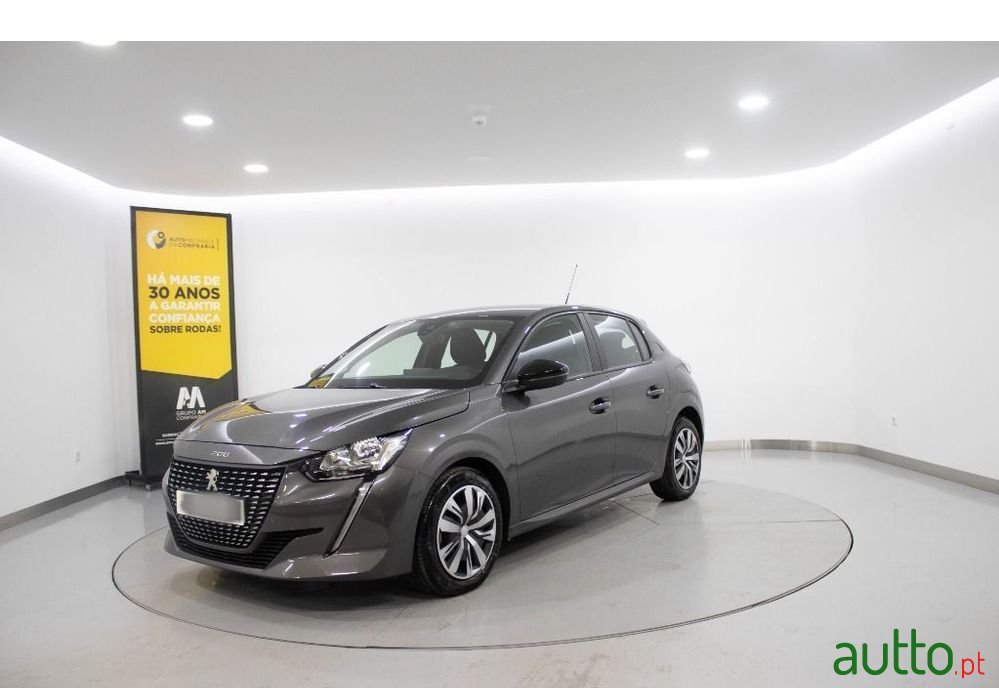 2023' Peugeot 208 photo #3