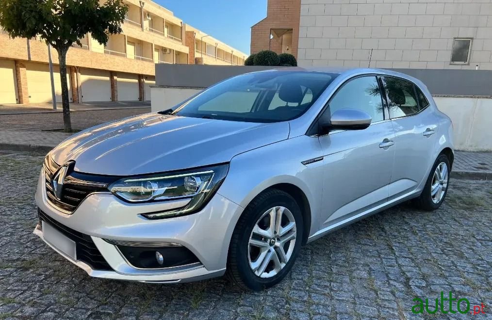2018' Renault Megane photo #1