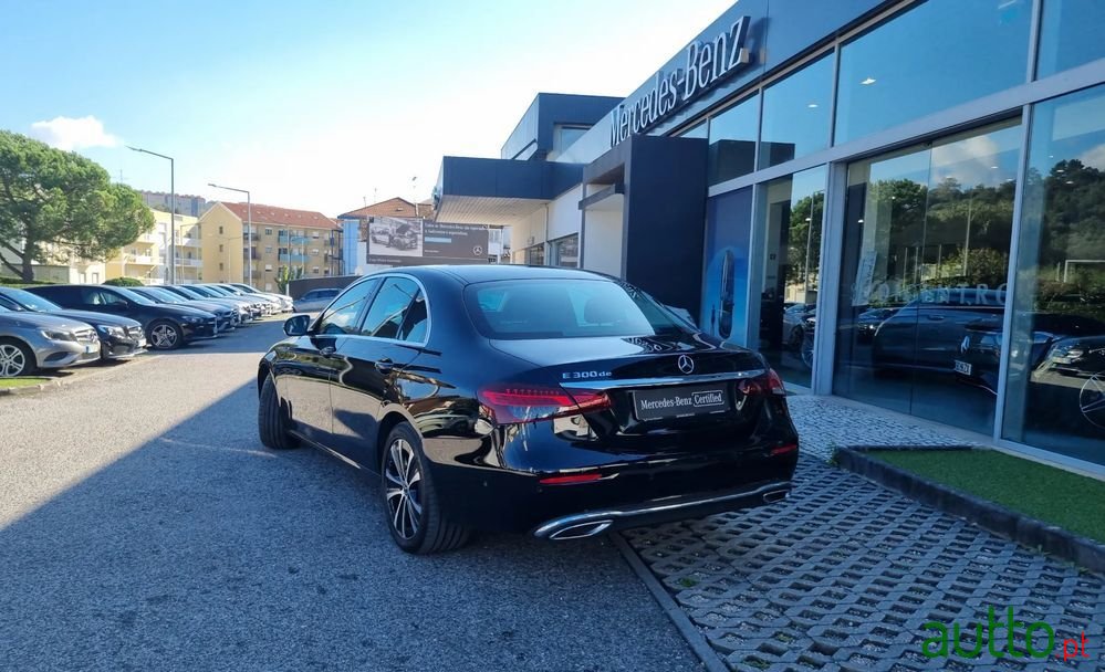 2023' Mercedes-Benz E 300 photo #3