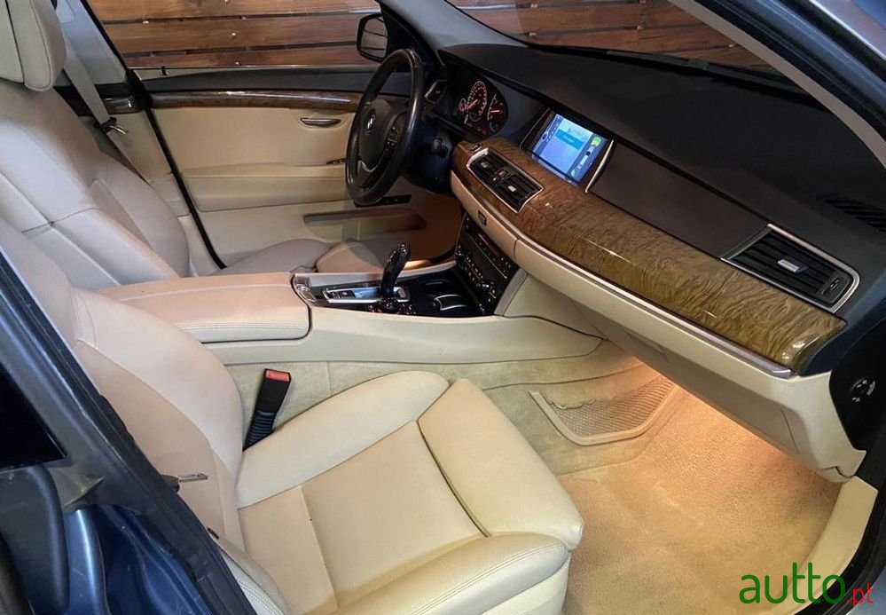 2009' BMW 535 Gran Turismo I Xdrive photo #5