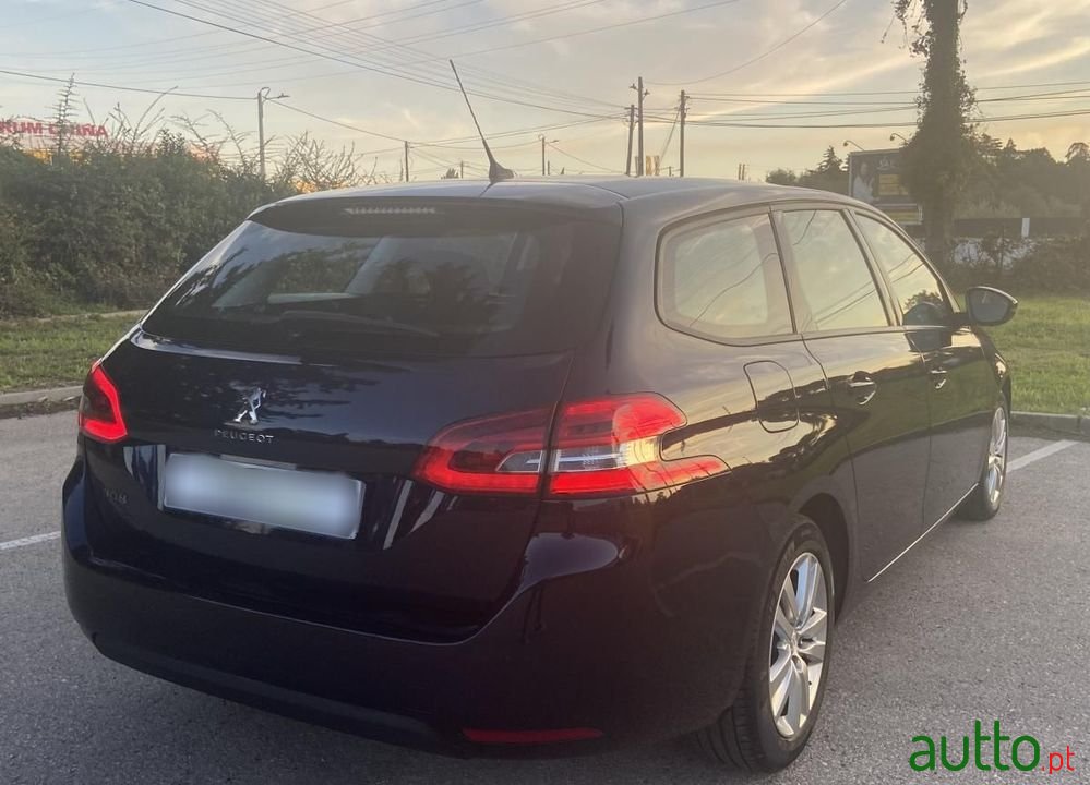2020' Peugeot 308 Sw photo #6