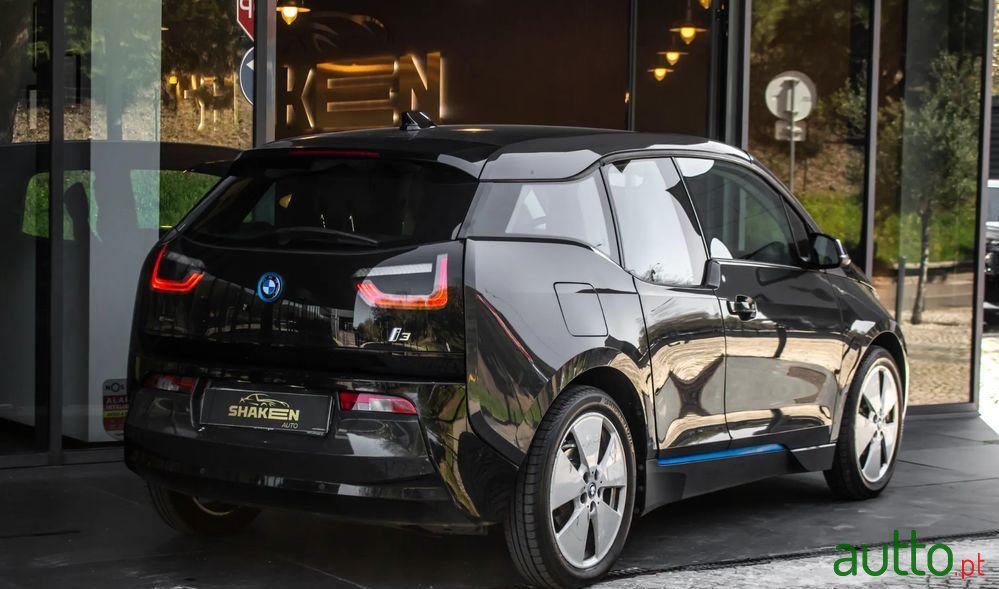 2015' BMW Série I Standard photo #4