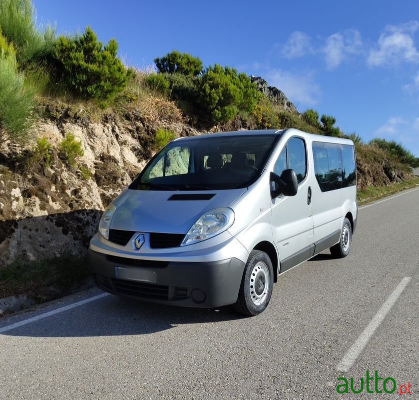 2008' Renault Trafic photo #1
