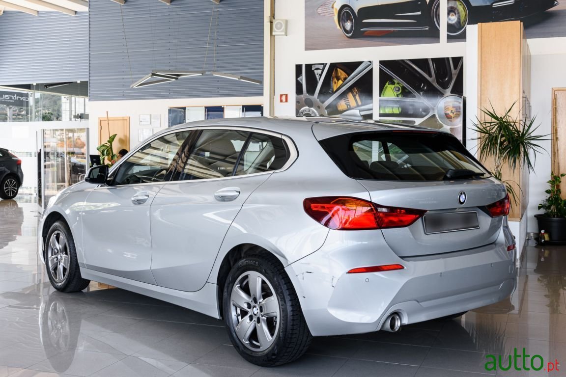 2019' BMW 116 photo #3