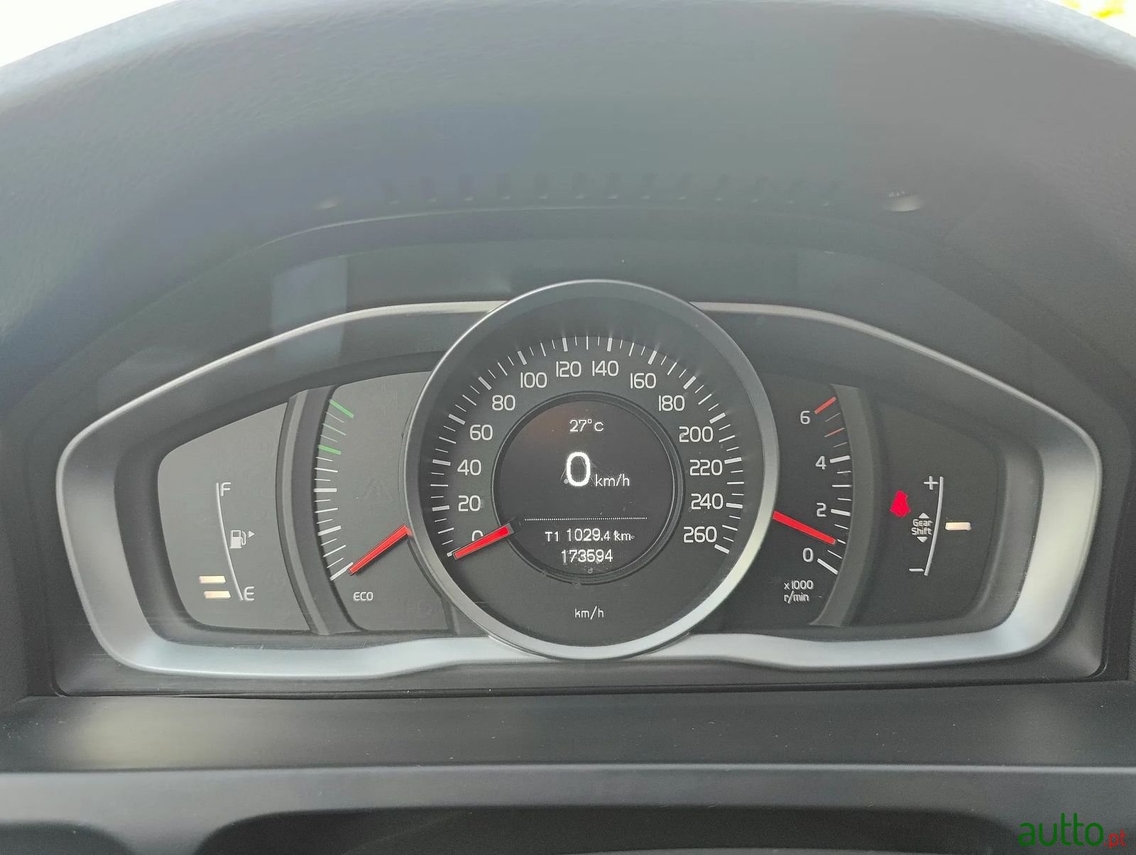 2014' Volvo V60 photo #4