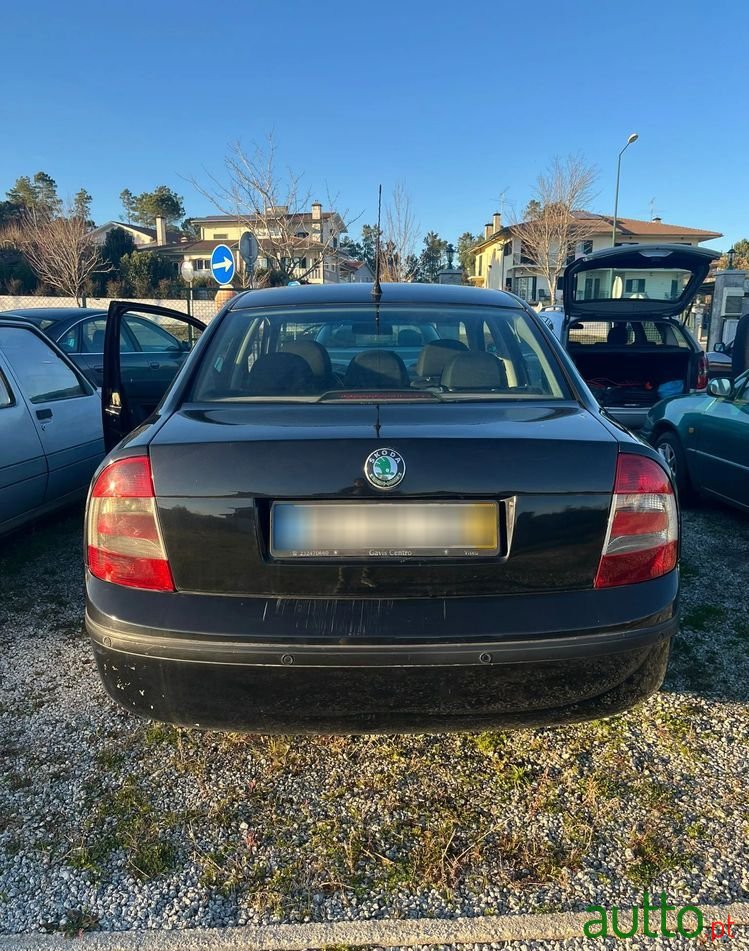 2009' Skoda Octavia photo #2