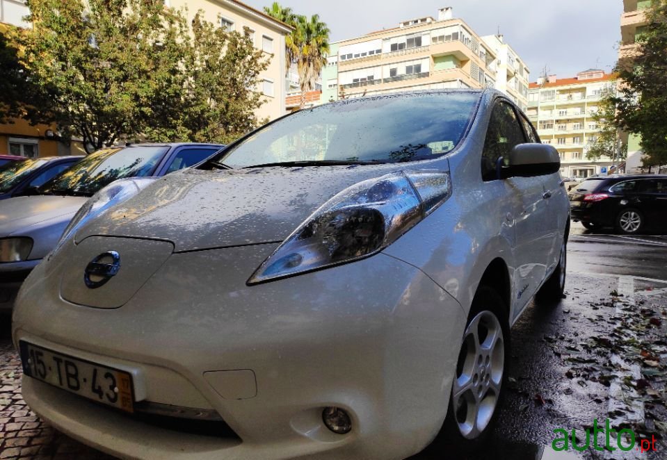 2017' Nissan Leaf photo #2