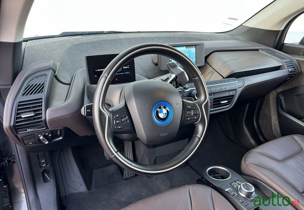 2019' BMW Série I 120Ah photo #2