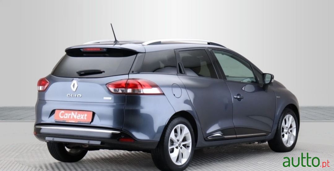 2018' Renault Clio Sport Tourer photo #4