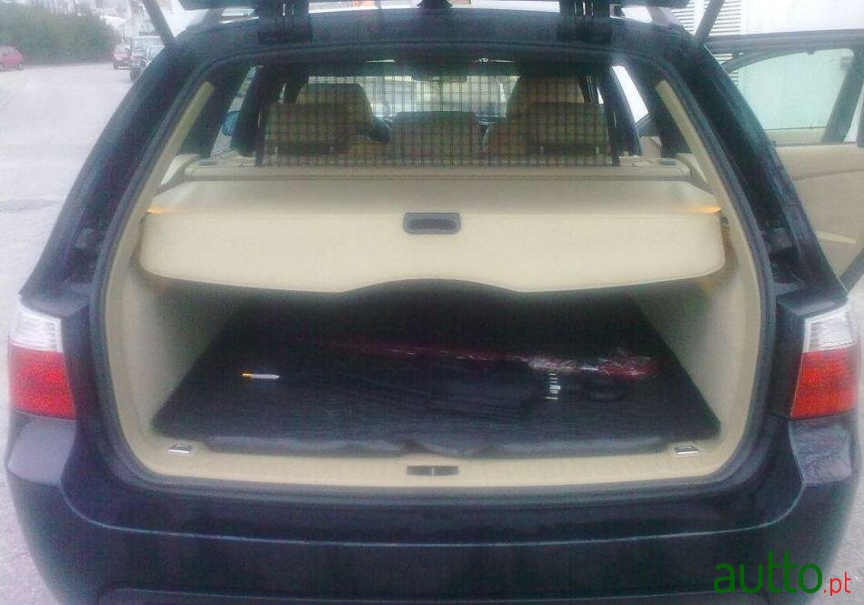 2006' BMW 535 Da Touring photo #1