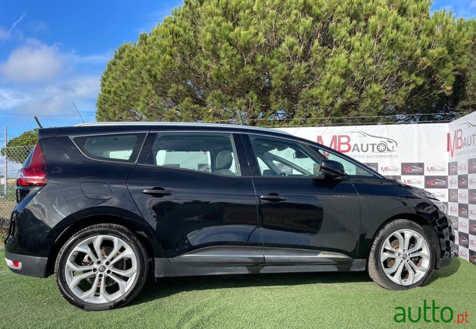 2018' Renault Grand Scenic photo #5