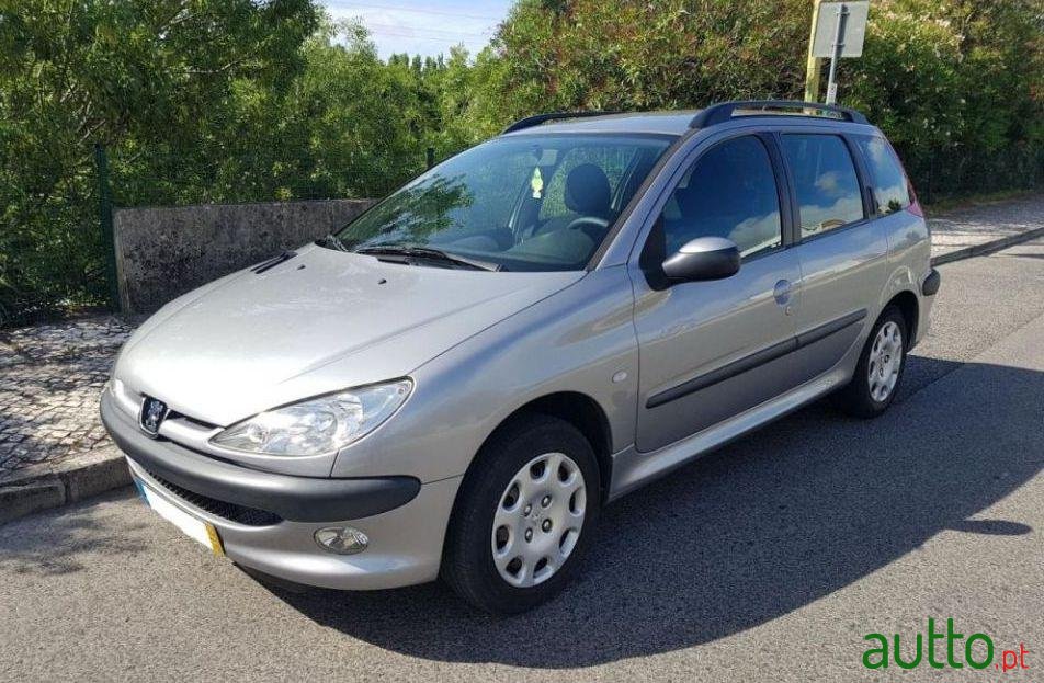 2004' Peugeot 206-Sw 1.4 Hdi Look photo #2