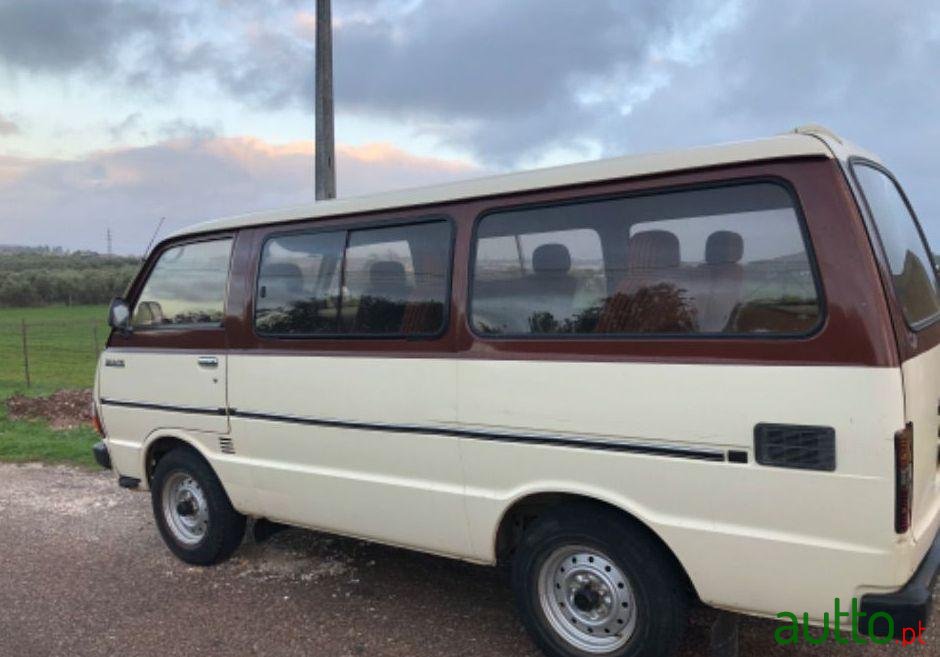 1982' Toyota Hiace Lh 20 Lv photo #1