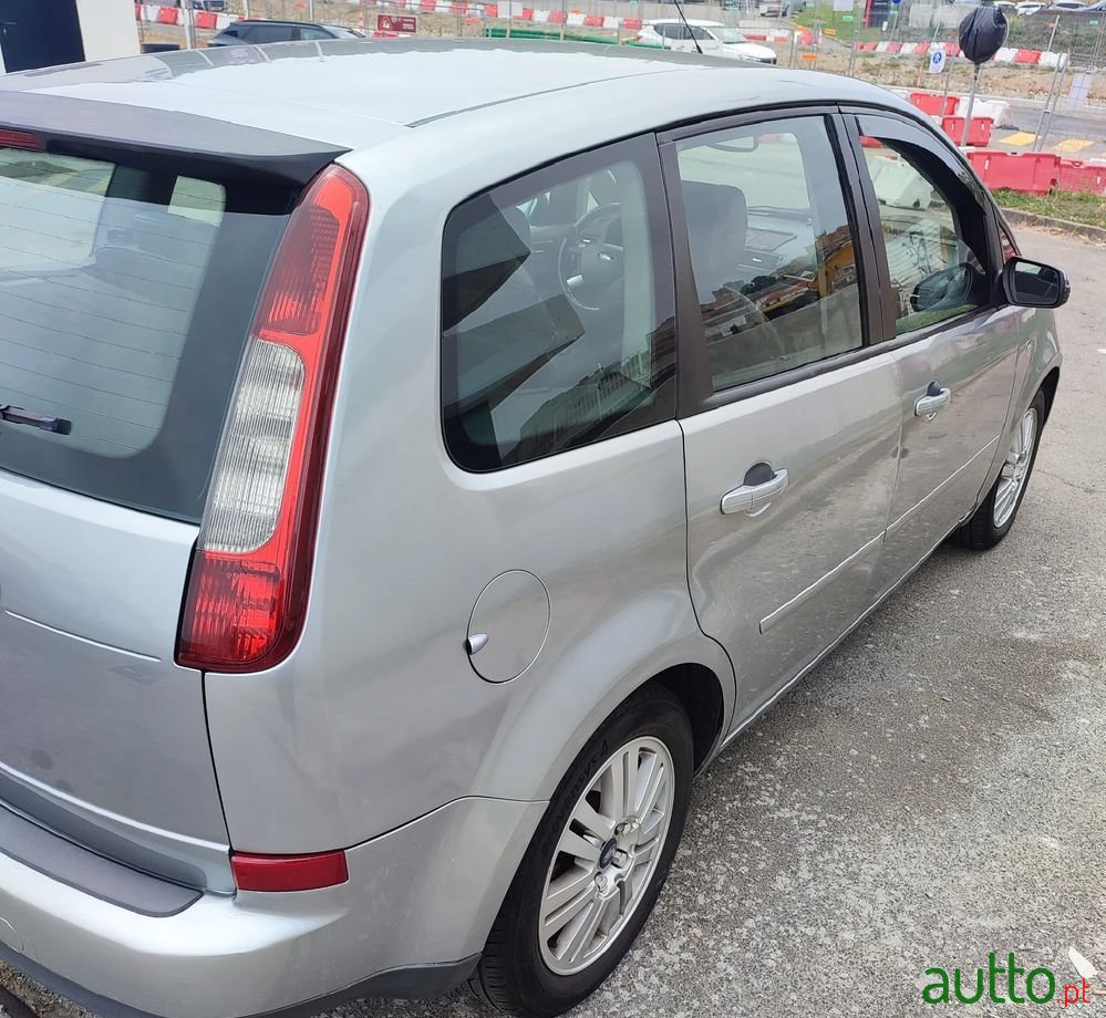2004' Ford Focus C-MAX 1.6 Tdci Ghia photo #6