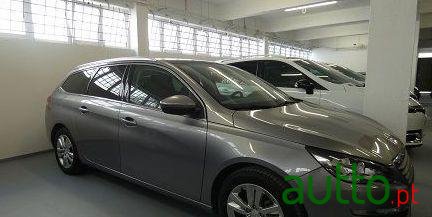 2014' Peugeot 308 Sw photo #3