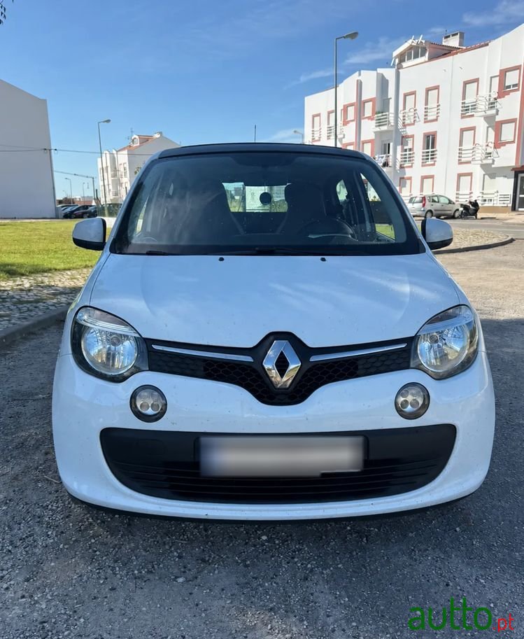 2015' Renault Twingo 1.0 Sce Luxe photo #1