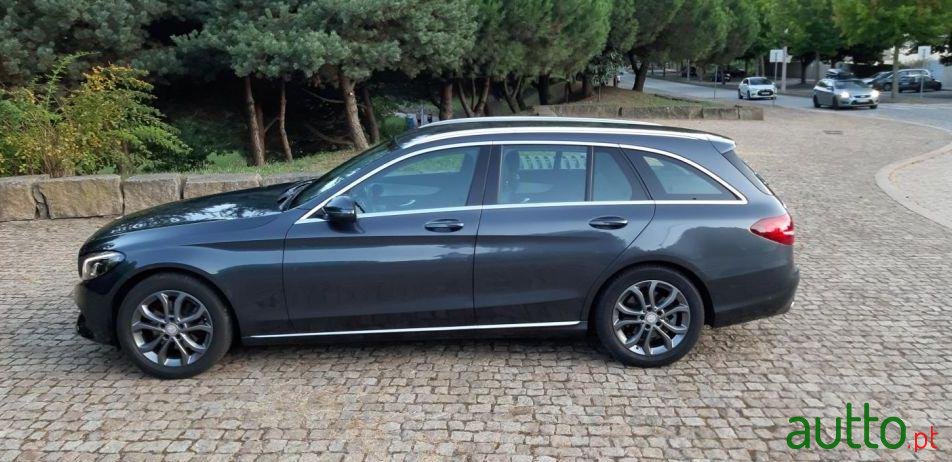 2015' Mercedes-Benz C-220 photo #1