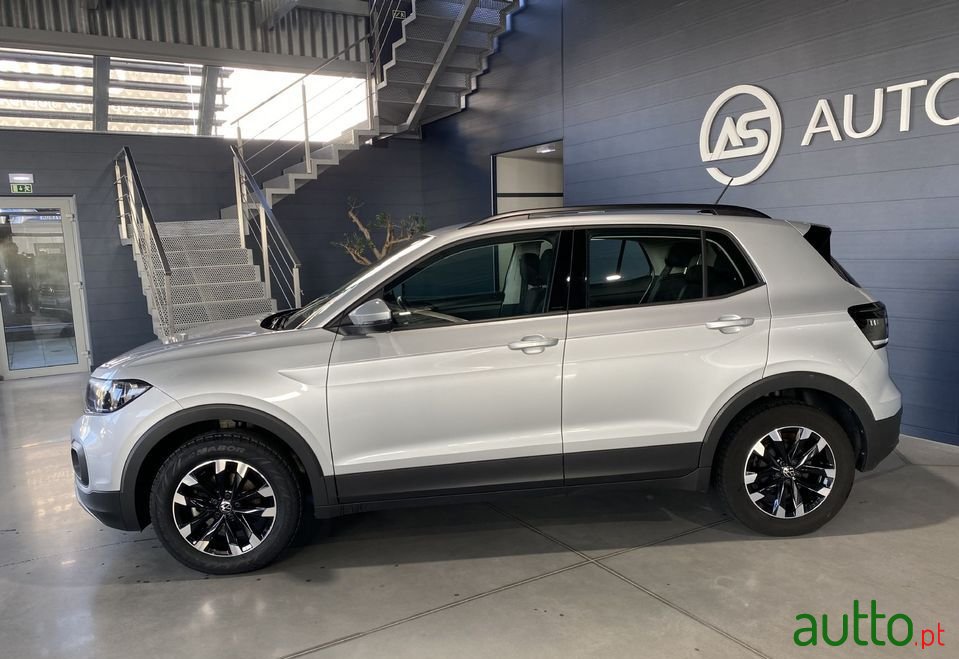 2021' Volkswagen T-Cross photo #2