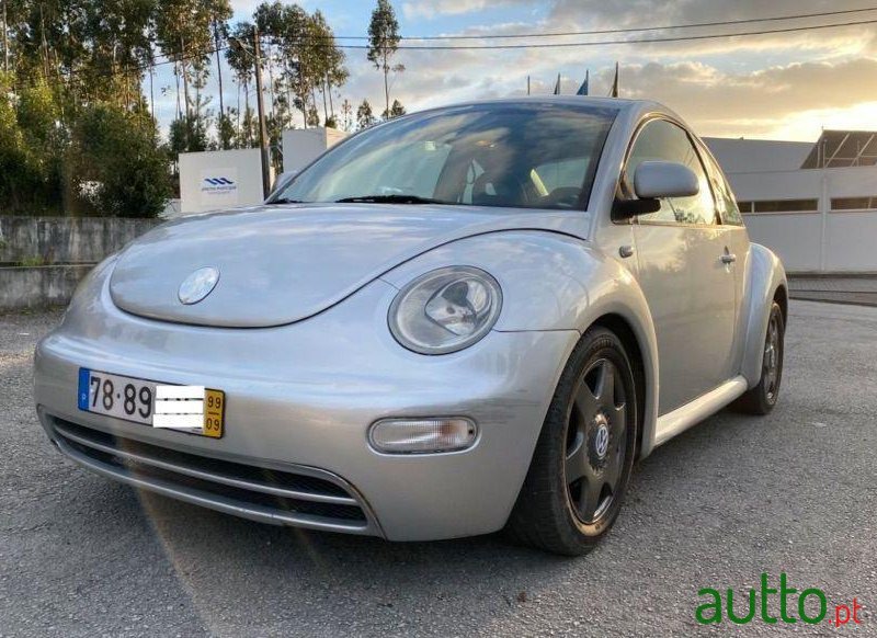 1999' Volkswagen New Beetle photo #1