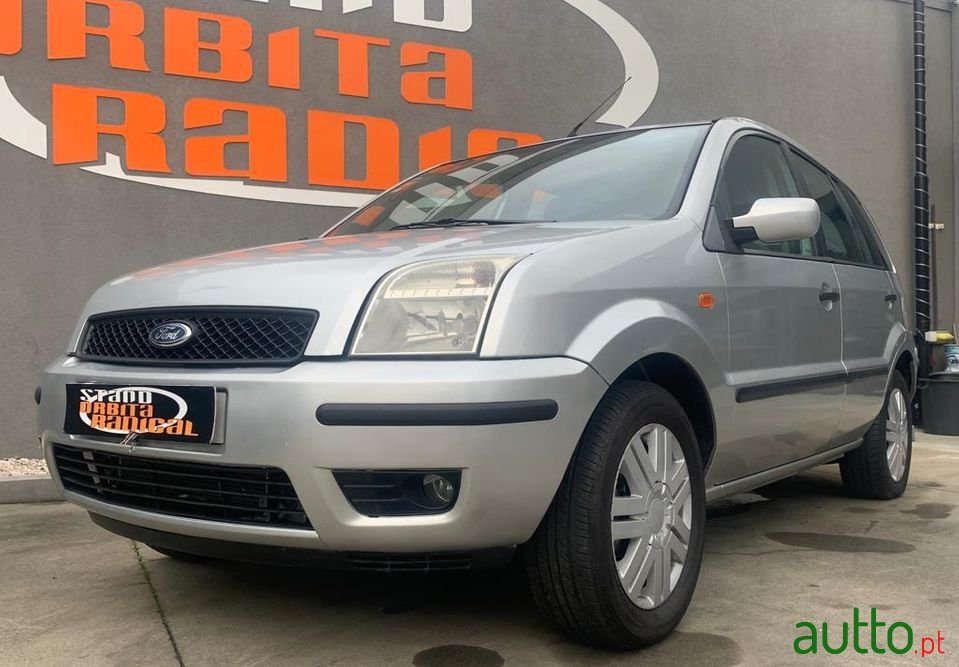 2005' Ford Fusion Elegance photo #3