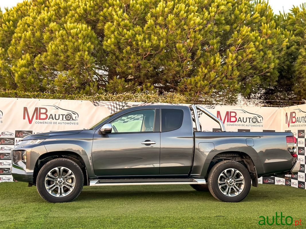 2022' Mitsubishi L200 photo #4