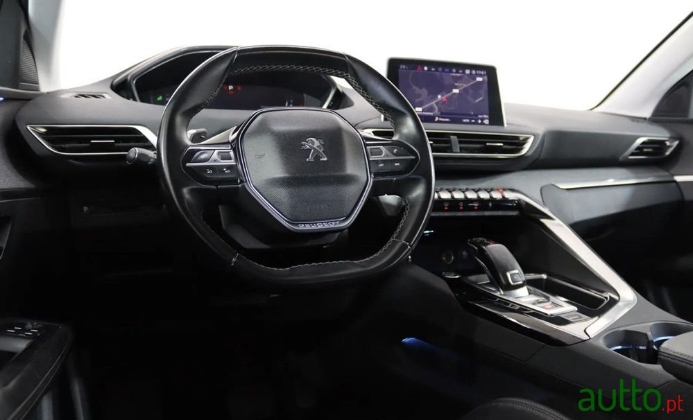 2019' Peugeot 3008 photo #4