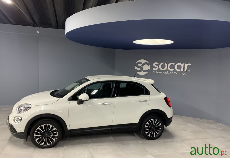 2020' Fiat 500X photo #2