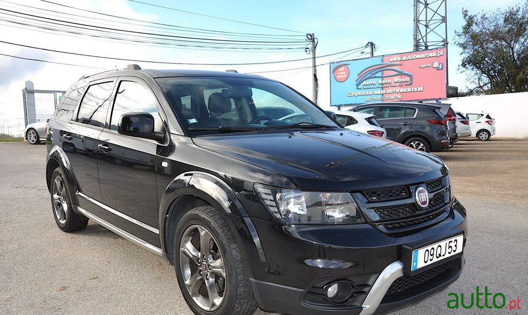 2015' Fiat Freemont photo #1